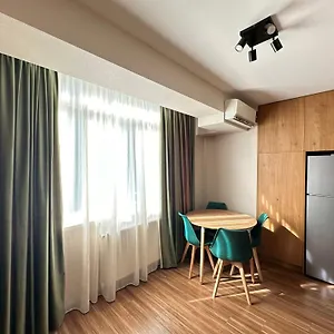Elene's Flat Апартаменты